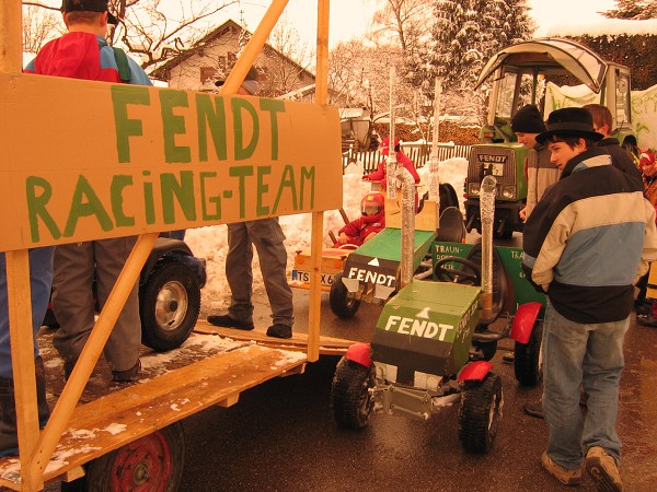 Bilder Faschingszug 2004