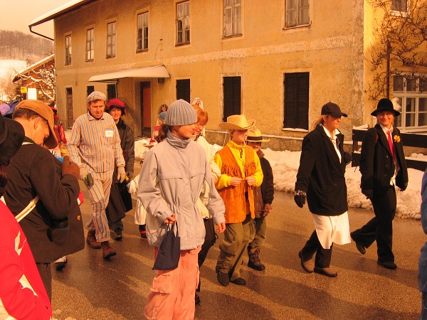 Bilder Faschingszug 2004