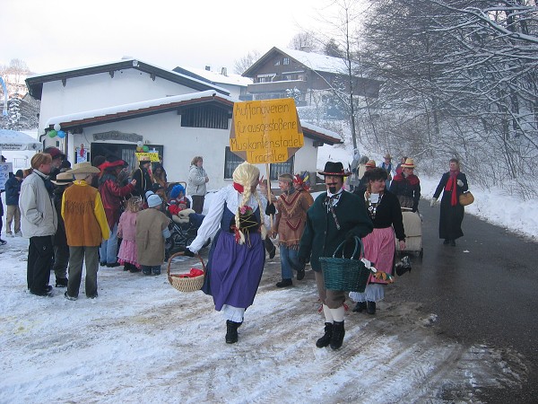 Bilder Faschingszug 2004