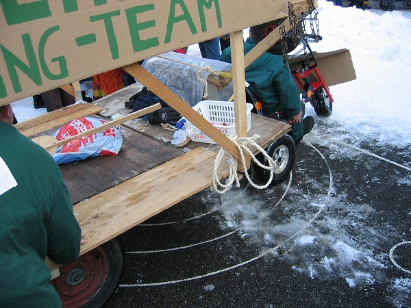 Bilder Faschingszug 2004